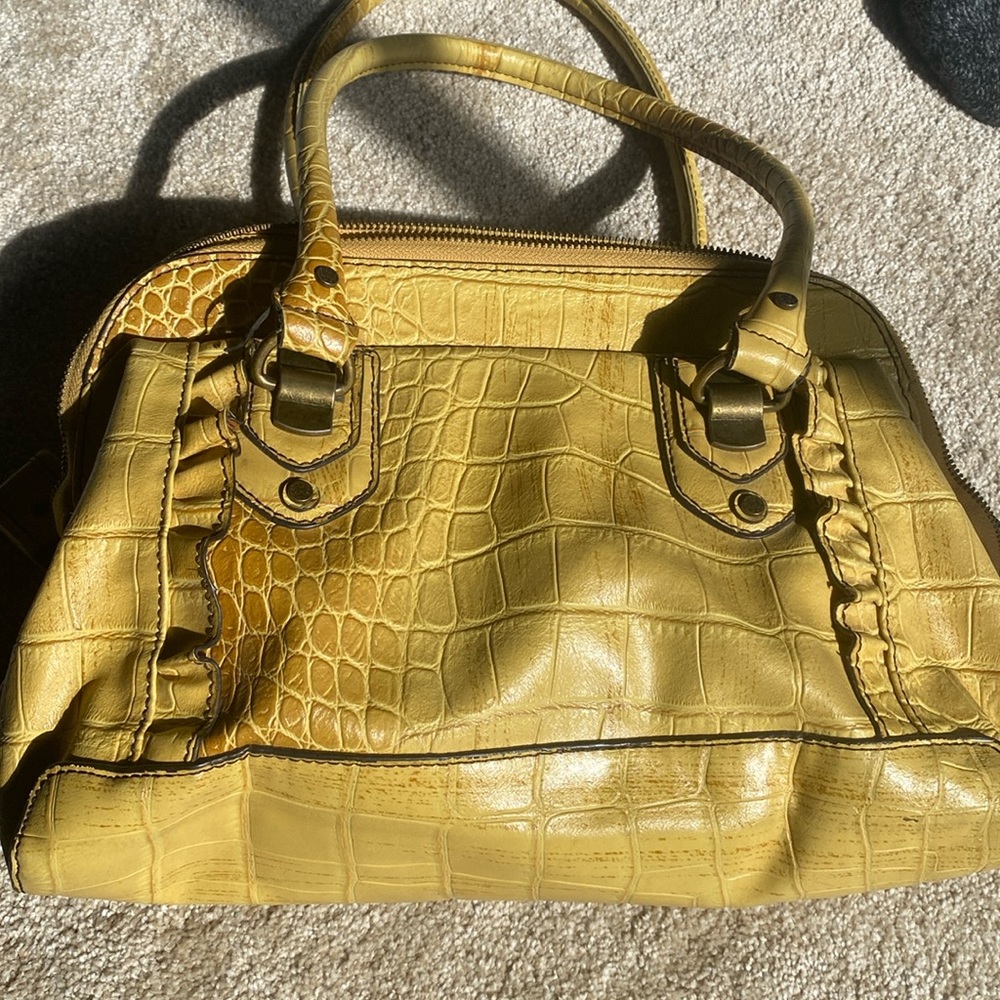 Jessica Simpson mustard colored shoulder bag. Faux leather croc material.